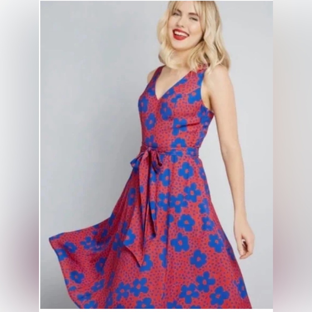 ModCloth Timeless magnetism a-line red and blue floral dress, size XXS, NWT💙♥️